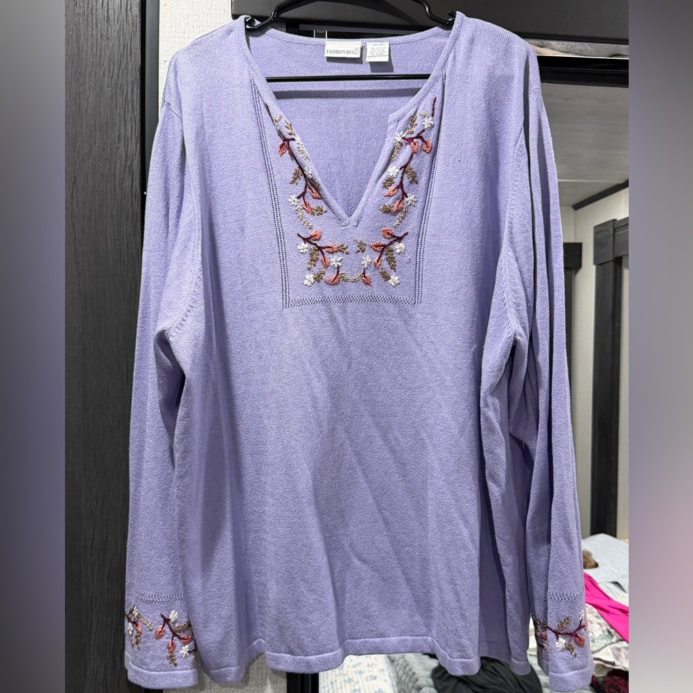 Fashion Bug Lavender Embroidered V-Neck Long Sleeve Top